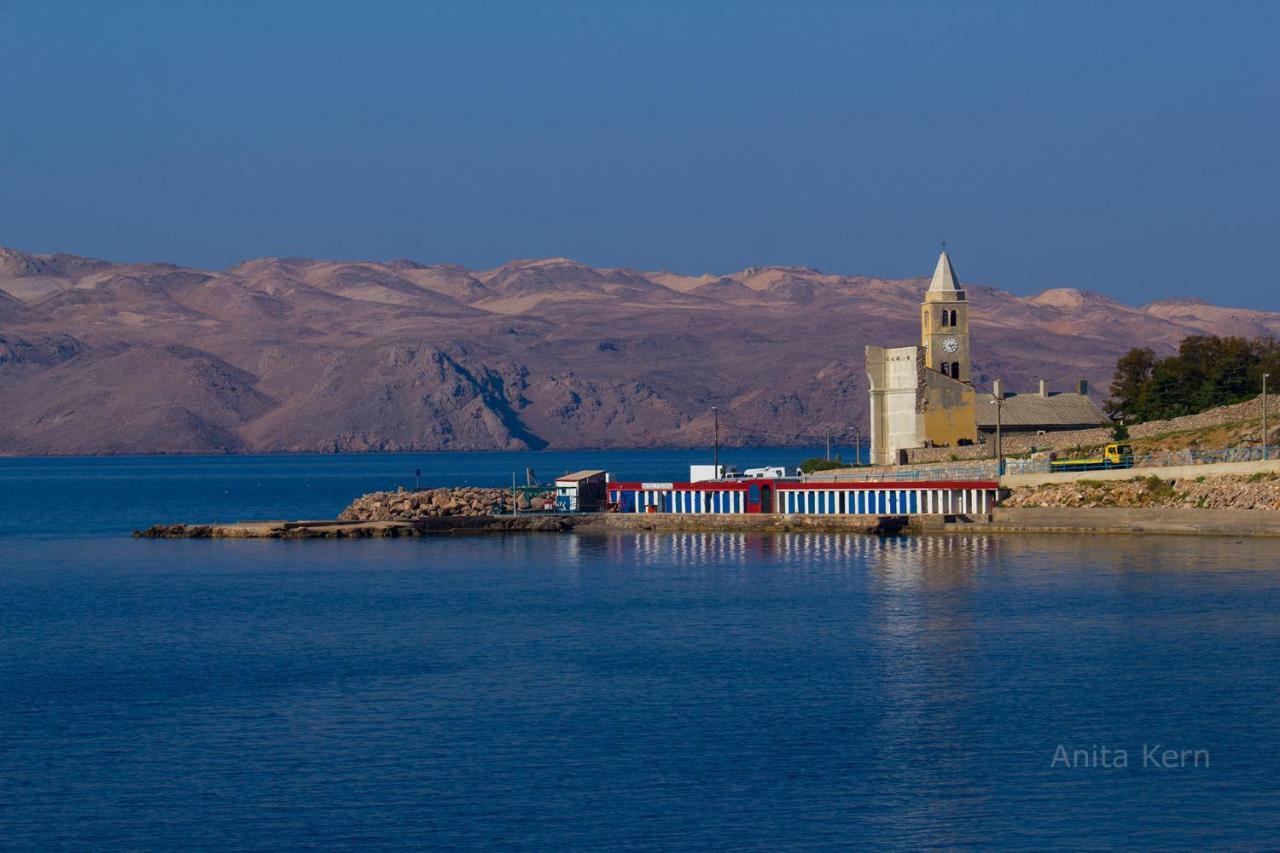 Beachfront House Ivana With Pool - Renovated 2025 Cesarica Εξωτερικό φωτογραφία