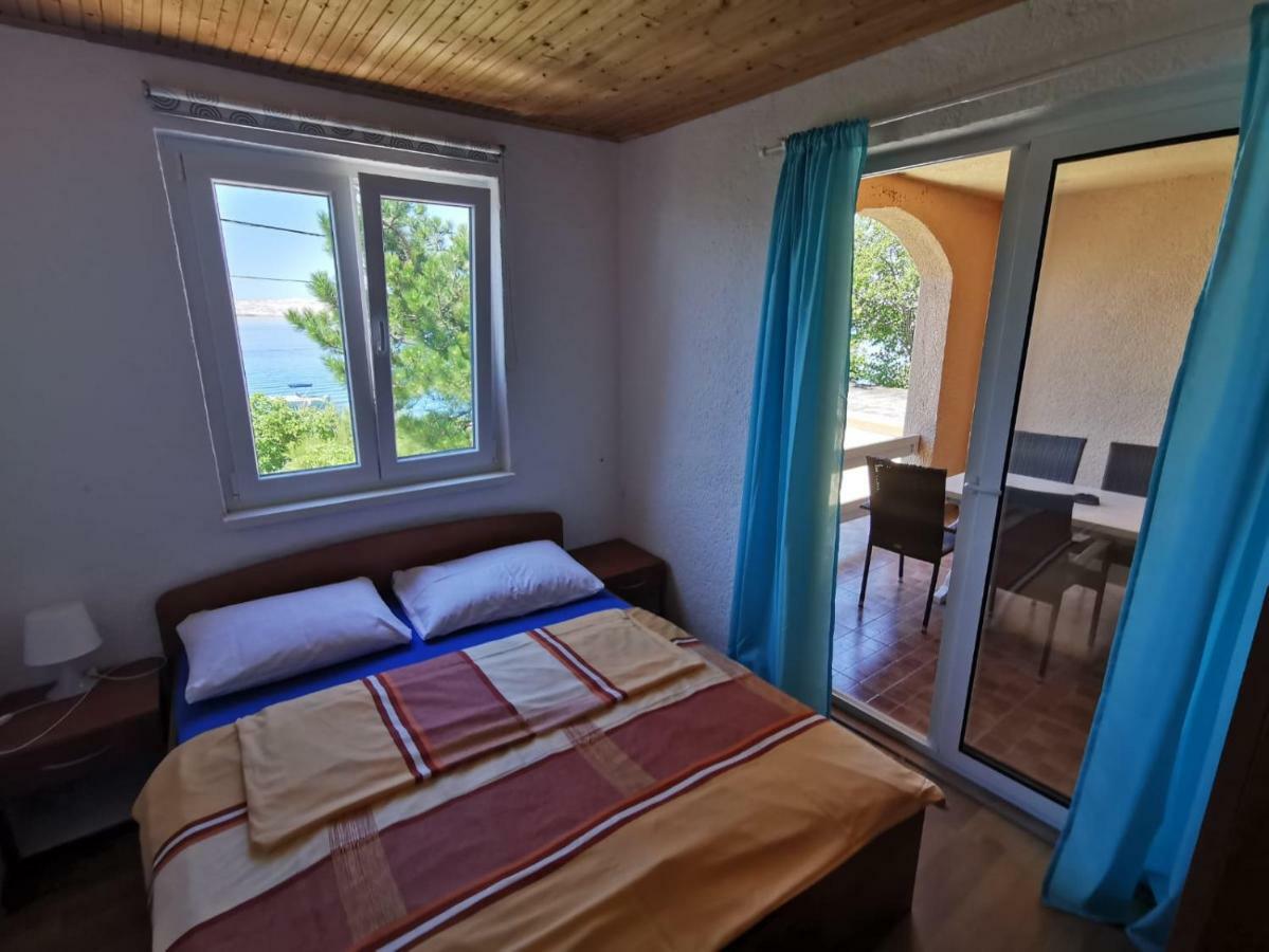 Beachfront House Ivana With Pool - Renovated 2025 Cesarica Εξωτερικό φωτογραφία
