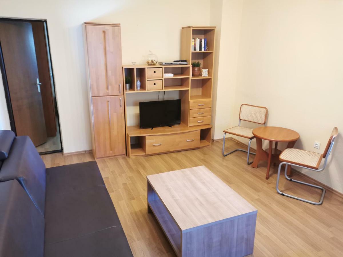 Beachfront House Ivana With Pool - Renovated 2025 Cesarica Εξωτερικό φωτογραφία